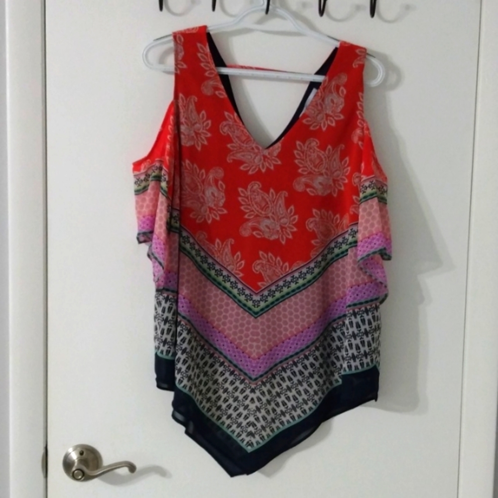 Cold shoulder top